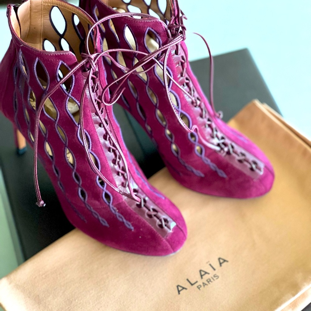ALAIA Booties
